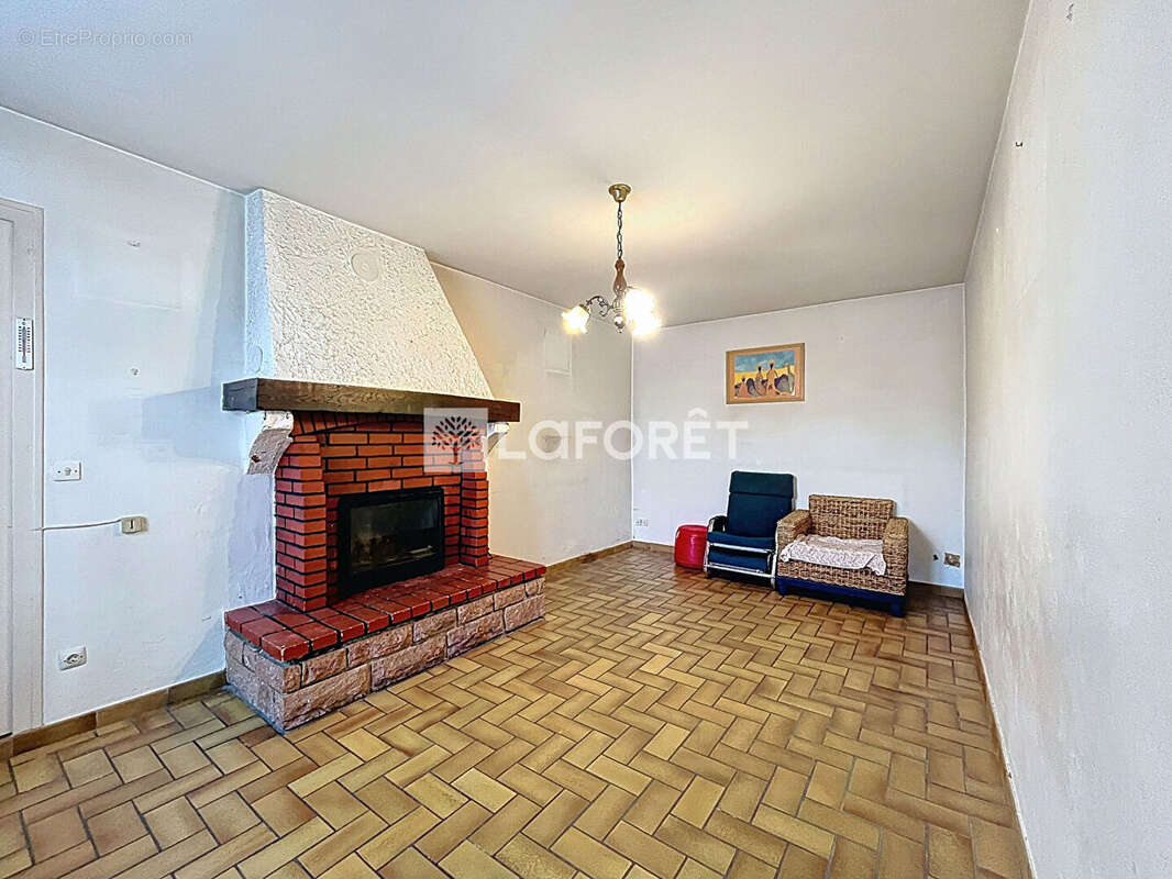 Maison à SAINT-AMOUR