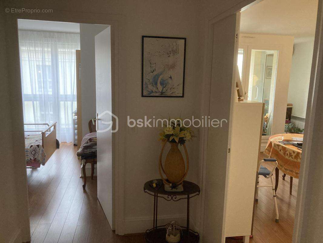 Appartement à VERSAILLES