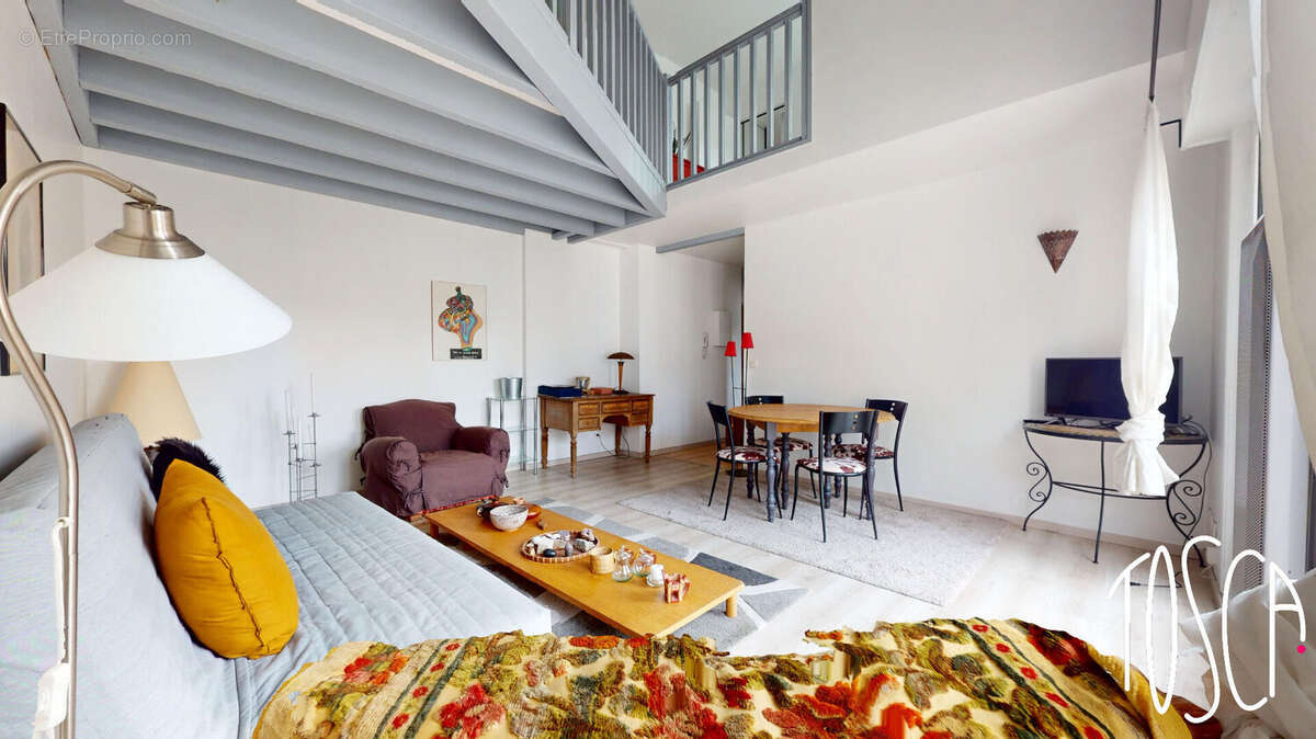 Appartement à THIAIS