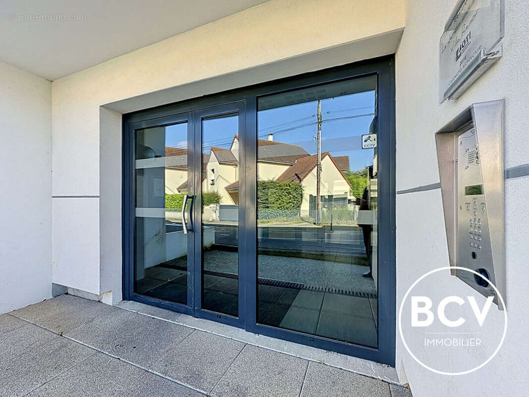 Appartement T3 de 73 m² avec terrasse et parking en sous-sol - photo 3