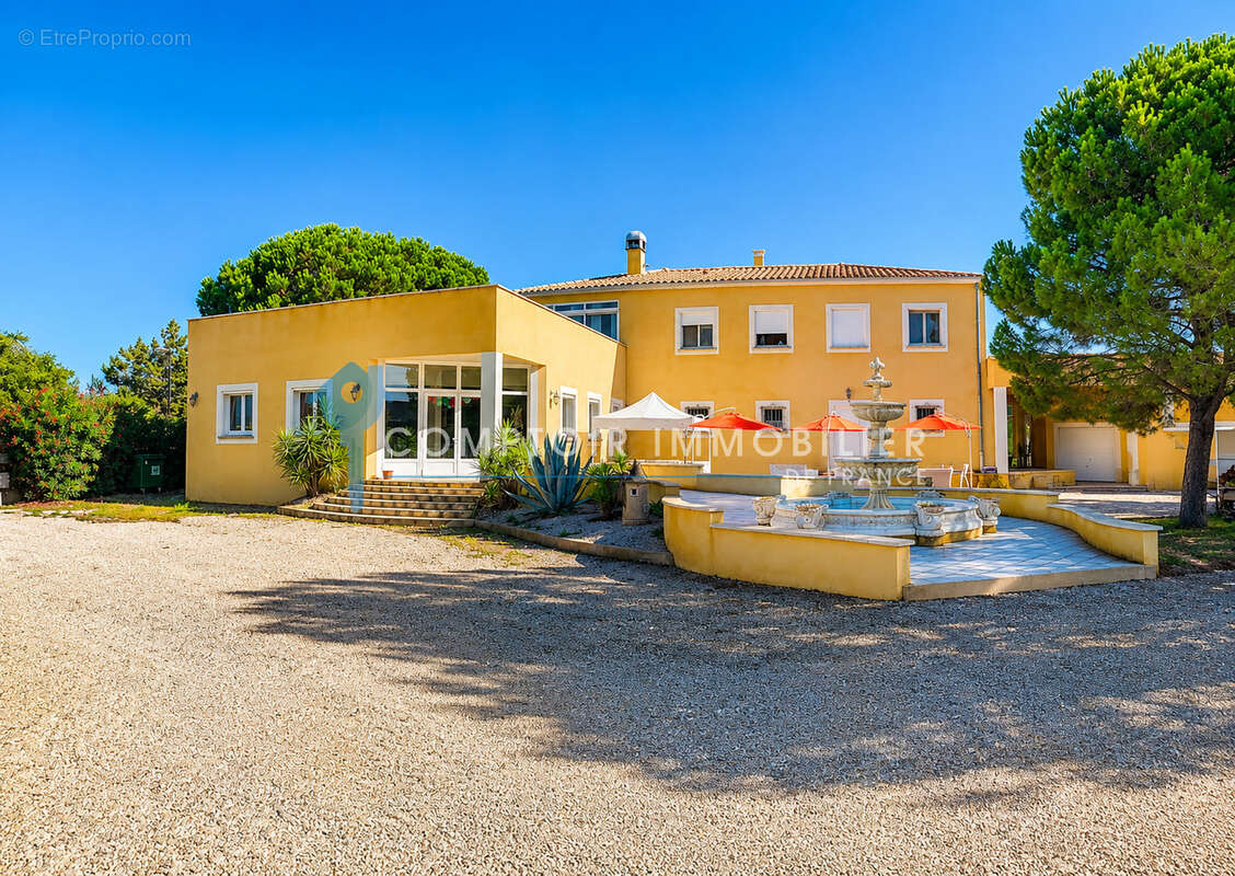 À vendre   ensemble immobilier mixte d’exception   istres - photo 3