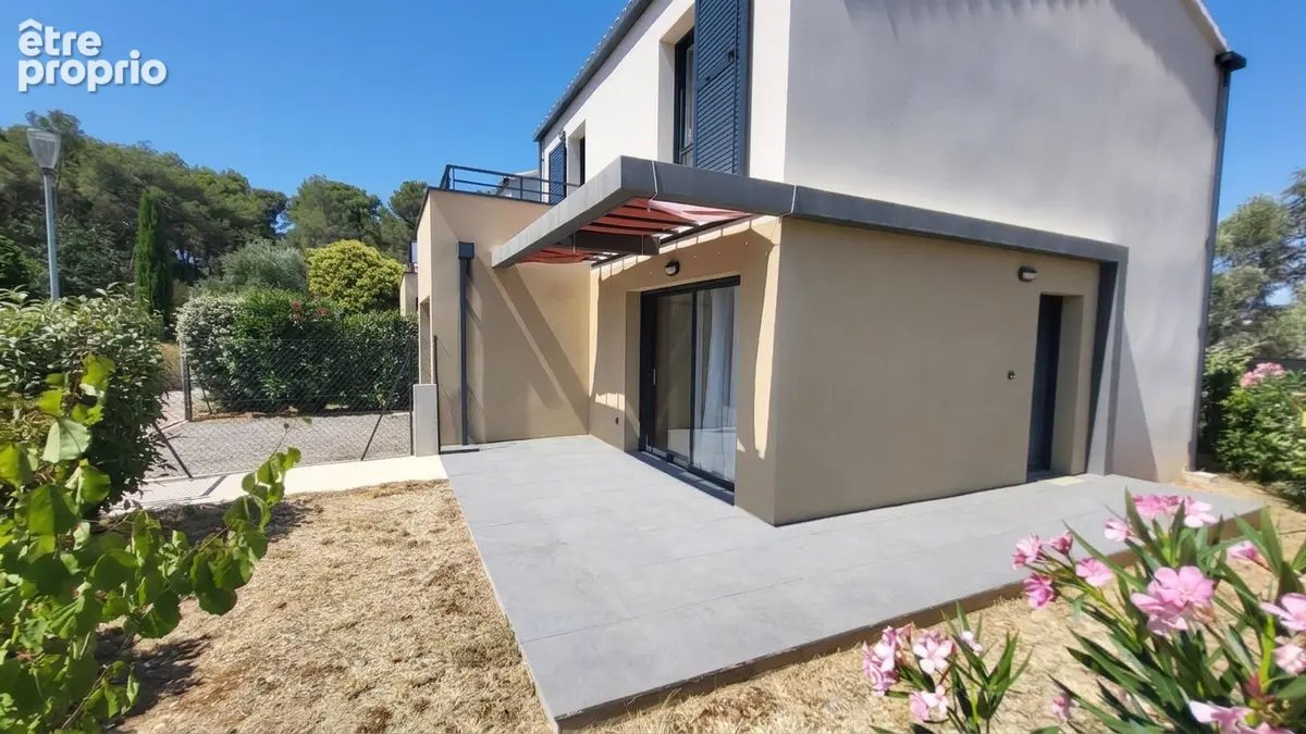 La Ciotat : Villa T4 neuve (2022)  + Jardin, Garage & Vue Mer - photo 9