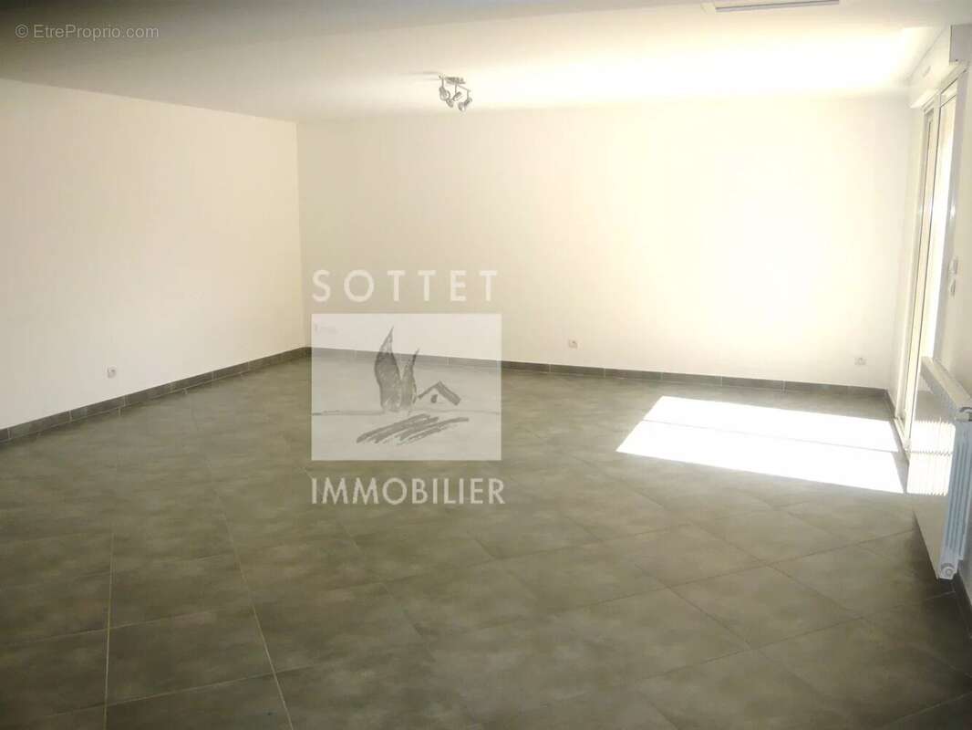 En exclusivite a vendre bollene villa lumineuse securisee avec garage - photo 6