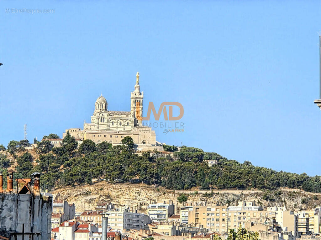 Appartement à MARSEILLE-6E