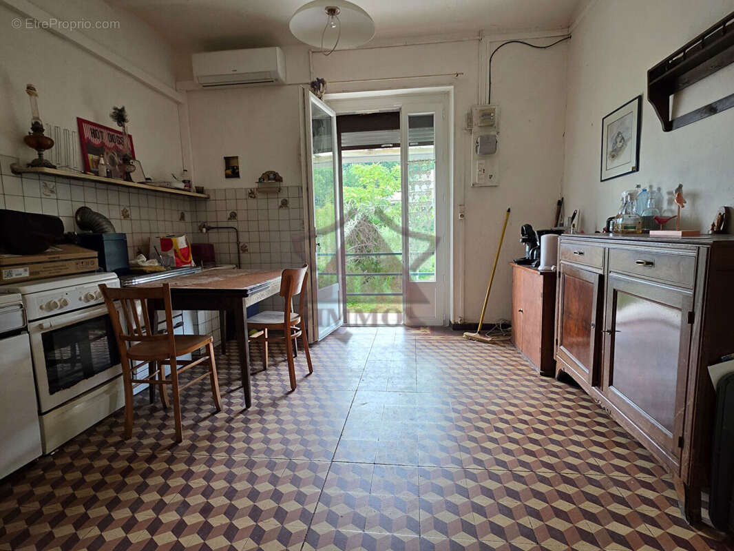 Maison a rennover - photo 7