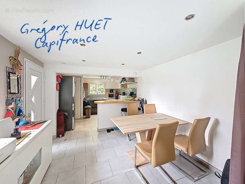 Maison à BERTHOUVILLE