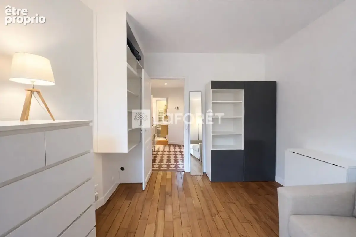 Appartement avec balcon et vue dégagée - Paris 15ème - photo 3