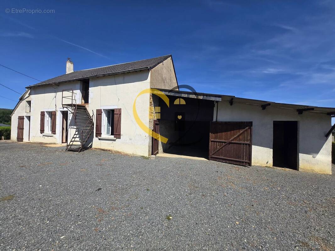 Maison à NEUVY-DEUX-CLOCHERS