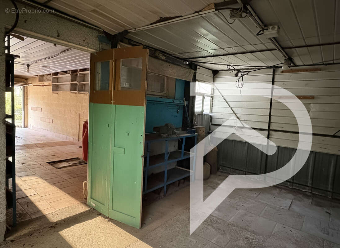 Maison à LONGUEIL-SAINTE-MARIE