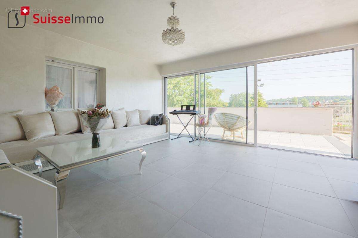 Maison Montbéliard 10 pièces 222 m2 habitables - photo 2