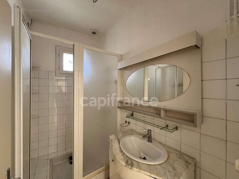 Ensemble immobilier de 131 m² - Terrain constructible et fort potentiel - Chepniers (17) - photo 9