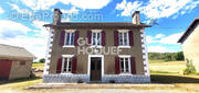 Maison à SERRES-SAINTE-MARIE