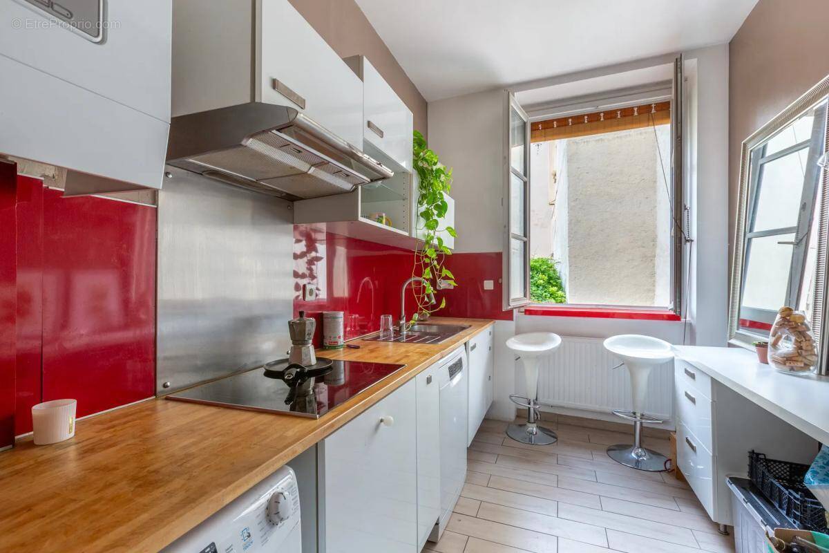 Appartement à LYON-1E