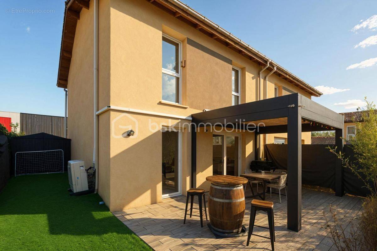 Maison à RUMILLY