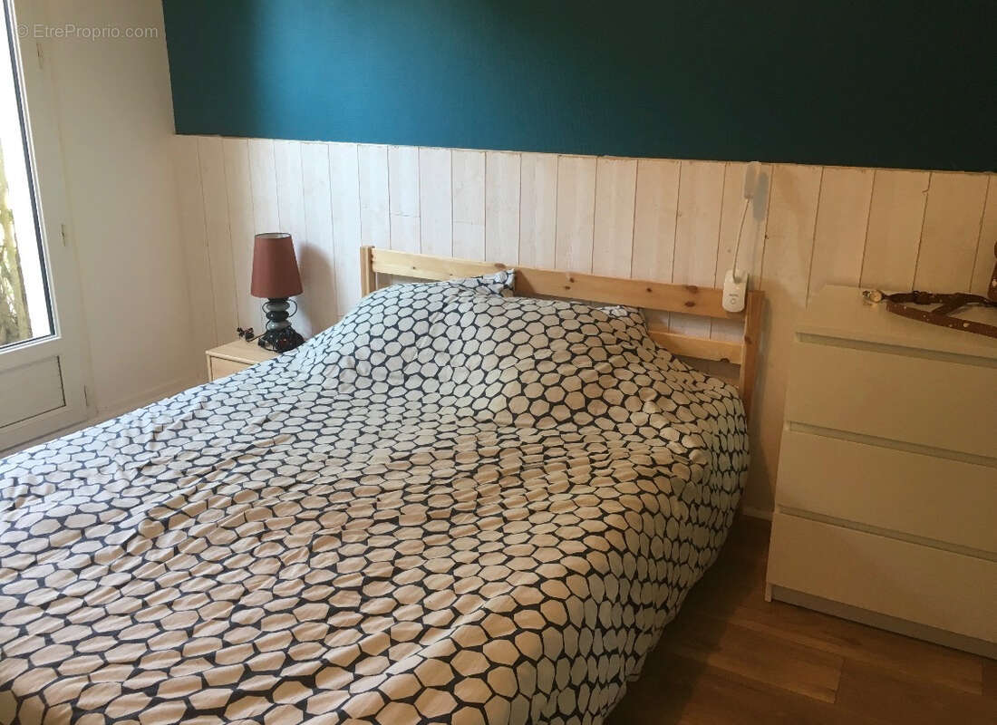 Appartement à MONNAIE