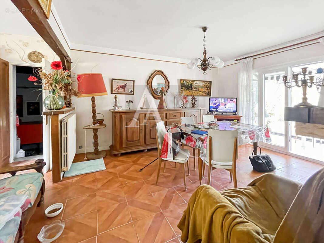Maison à FUMEL