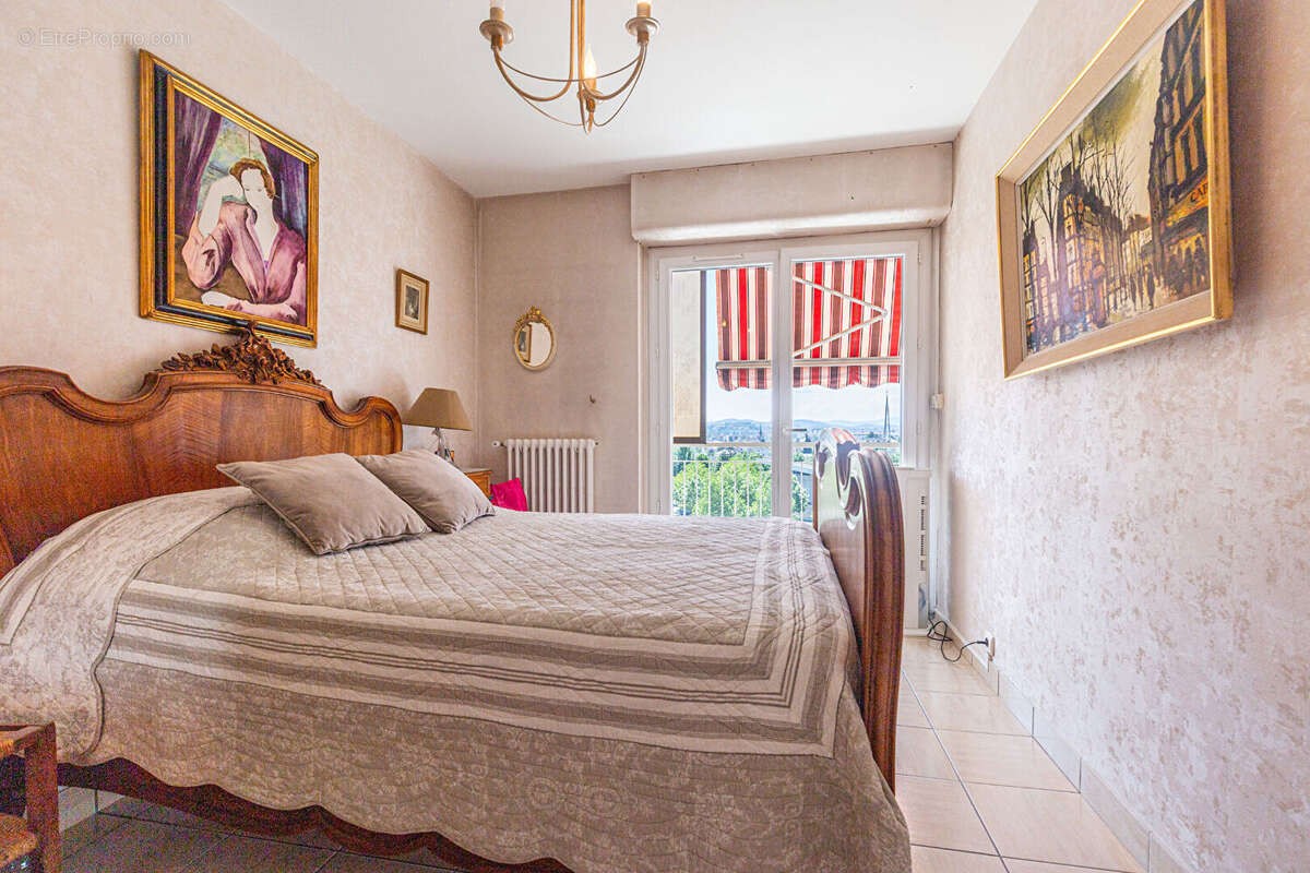 Agence immobiliere laforet  - co-exclusivite - "cyathea" - annecy - appartement t4 80,72 m²  - balcon - cave - garage en option  - photo 7