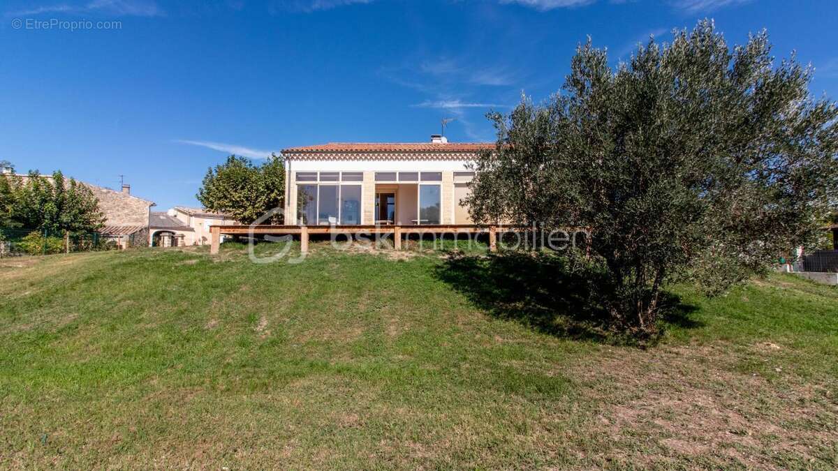 Maison à MONTELIMAR