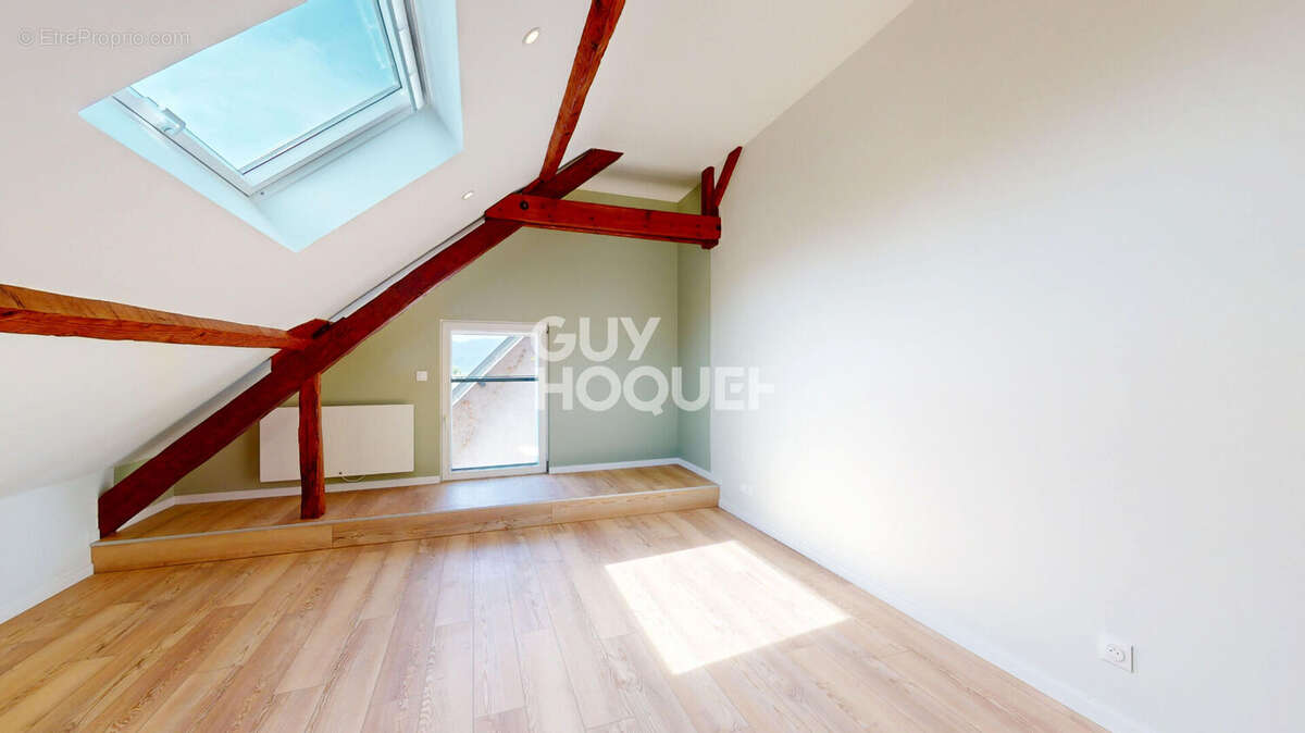 Appartement à AIX-LES-BAINS