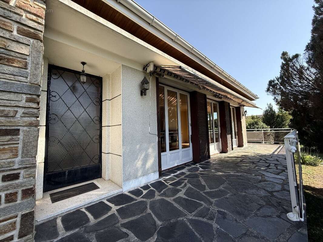 Maison à RILHAC-RANCON