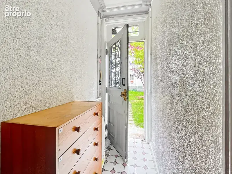 Appartement deux pièces en rez-de-jardin - photo 5