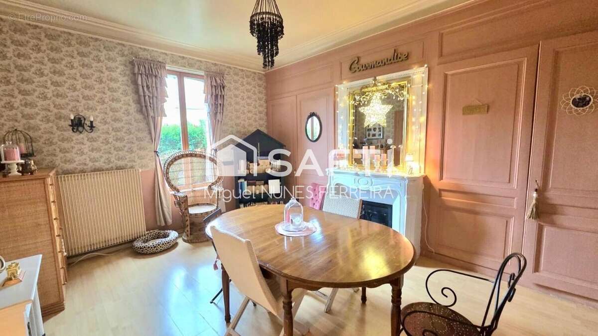 Photo 4 - Maison à PETIT-COURONNE