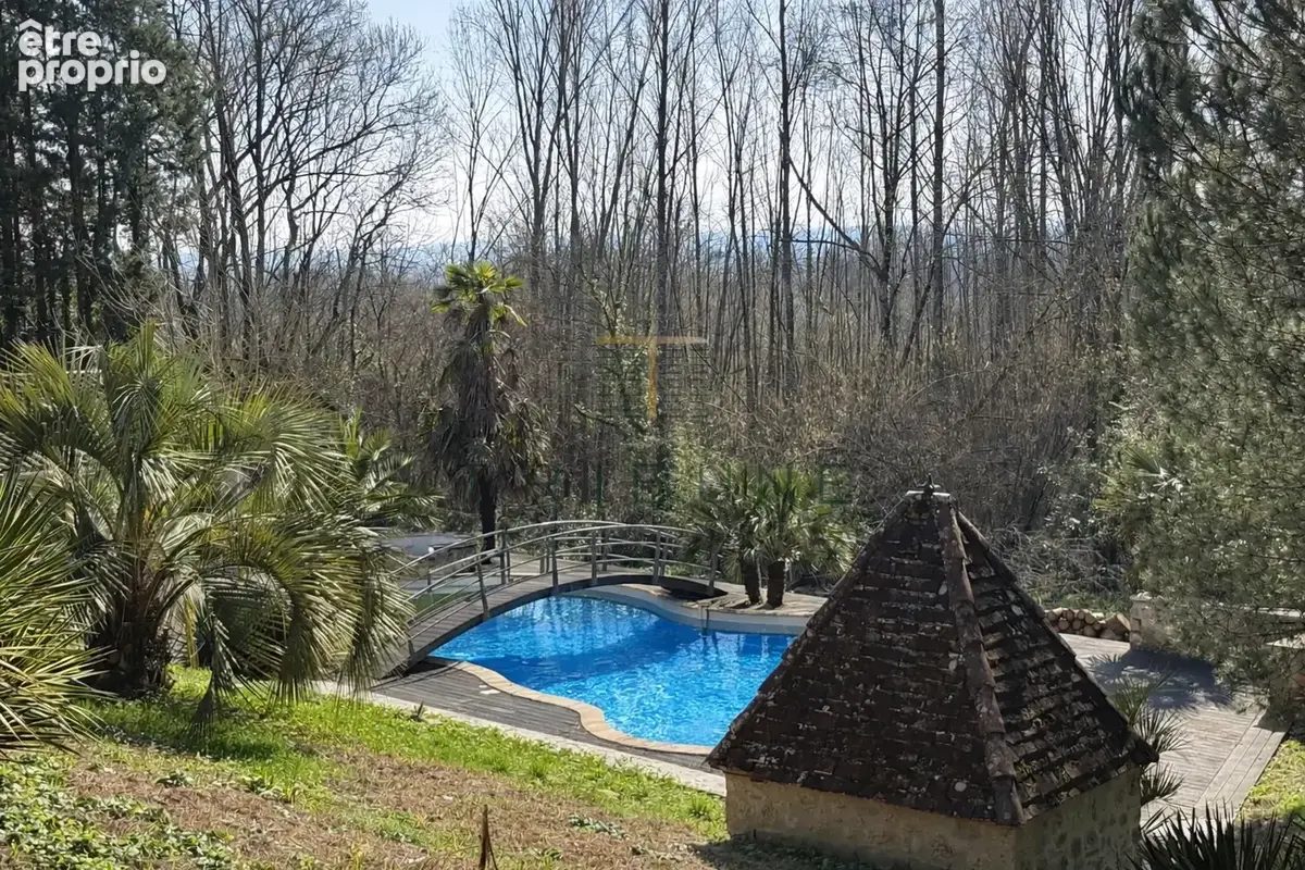 Propriété d’exception à 15 minutes d’Agen   350 m2 au cœur d’un parc d’un hectare - photo 12