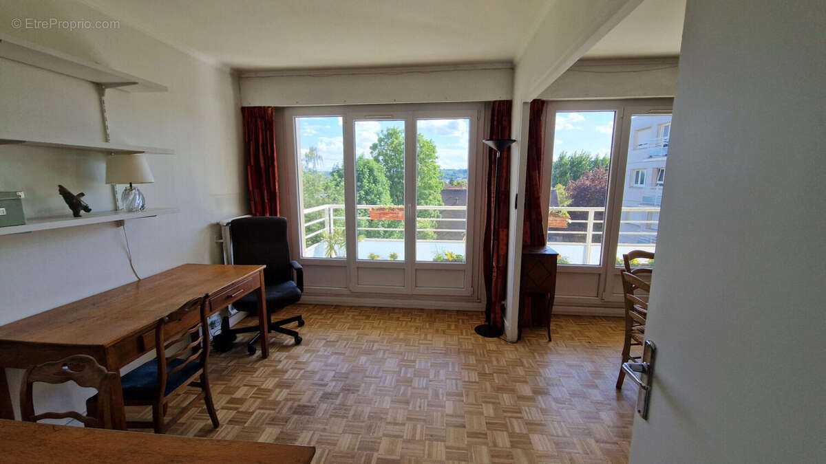 Appartement à PALAISEAU
