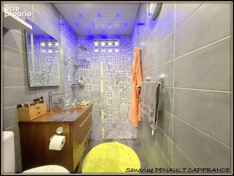 A vendre a kourou (guyane francaise) une magnifique maison individuelle t5 de 91 m² - terrain de 425 m² - au prix de 307 000 € - photo 11
