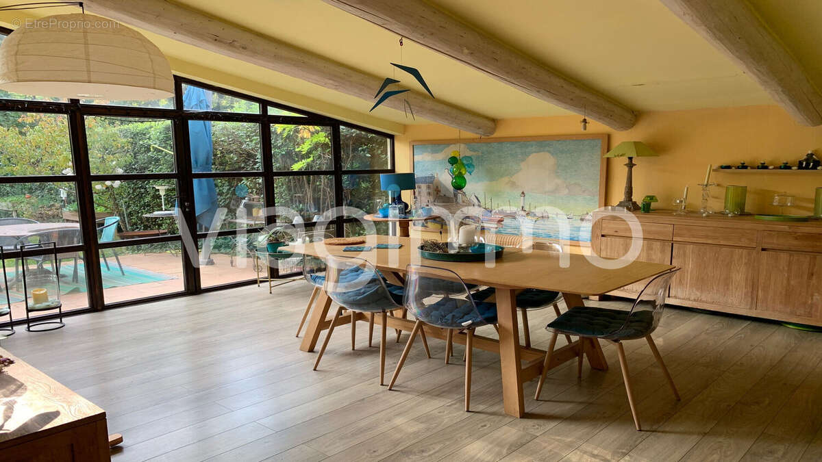 Maison à AIX-EN-PROVENCE