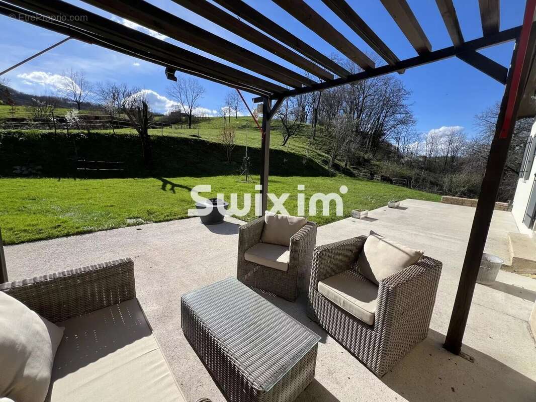 Maison à LONS-LE-SAUNIER