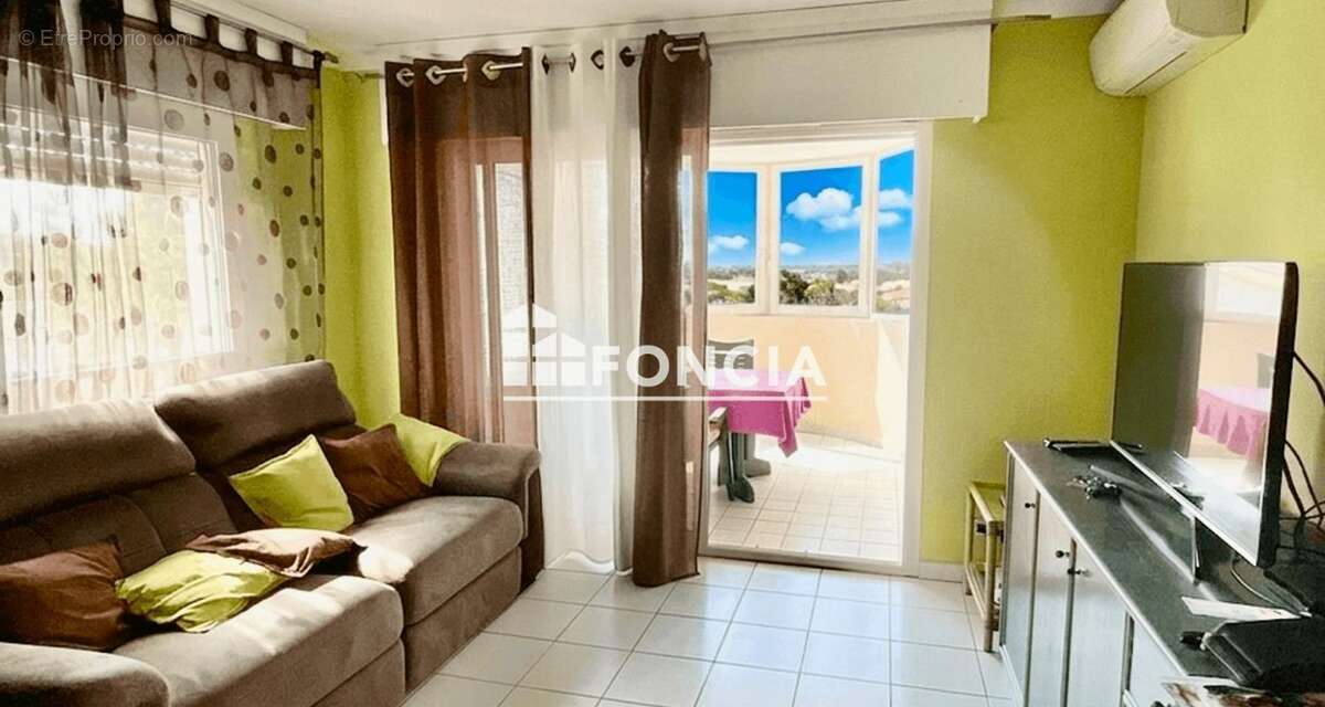Appartement à SAINT-RAPHAEL