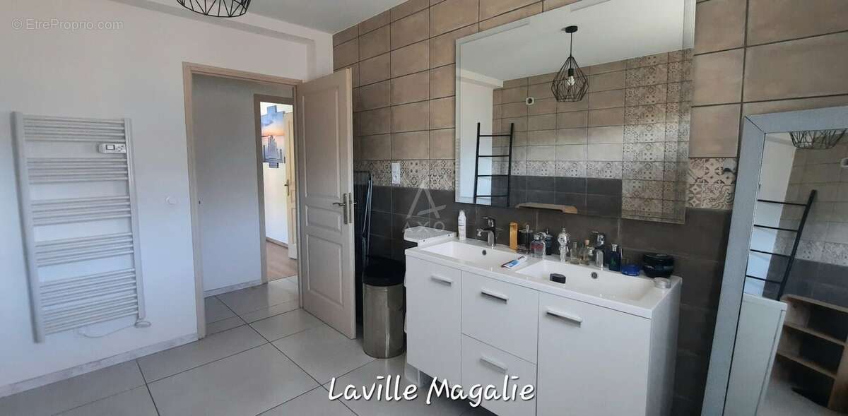 Maison à ALBERTVILLE