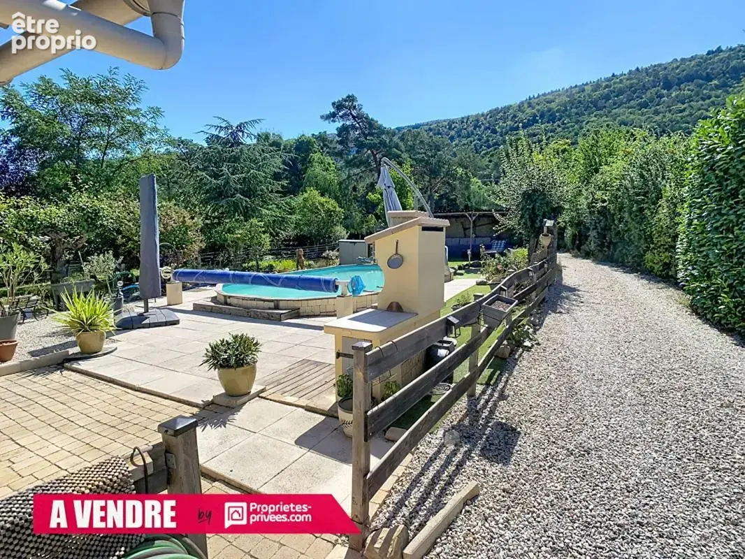 Maison Plan D Aups Sainte Baume 4 pièce(s) 100 m2 et veranda 20m² climatisee - photo 5
