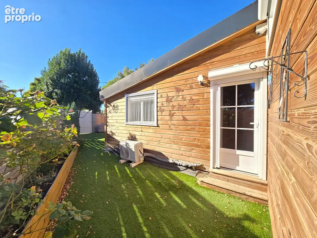 Chalet de 111 m² sur terrain de 232 m² - Lac de Pareloup - Arvieu - photo 5