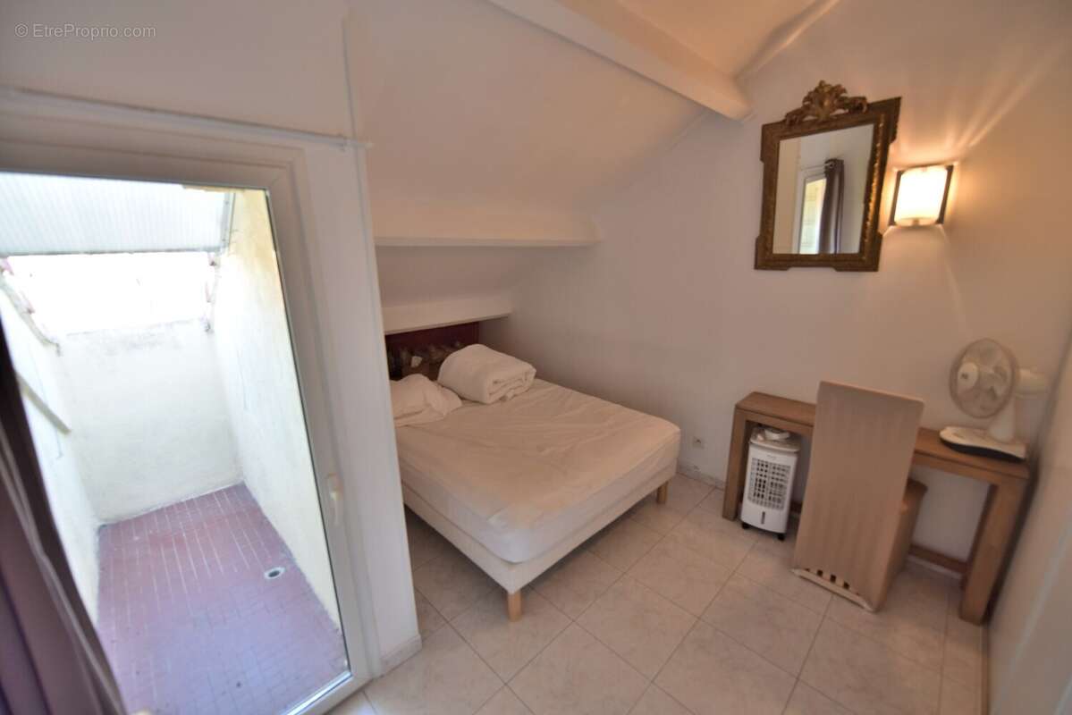 Appartement à L'ILE-ROUSSE