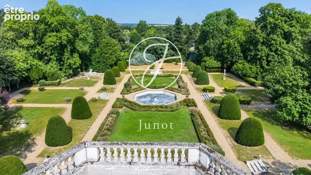 Anet - EURE-ET-LOIR - Château néoclassique au bord de l'Eure - photo 46