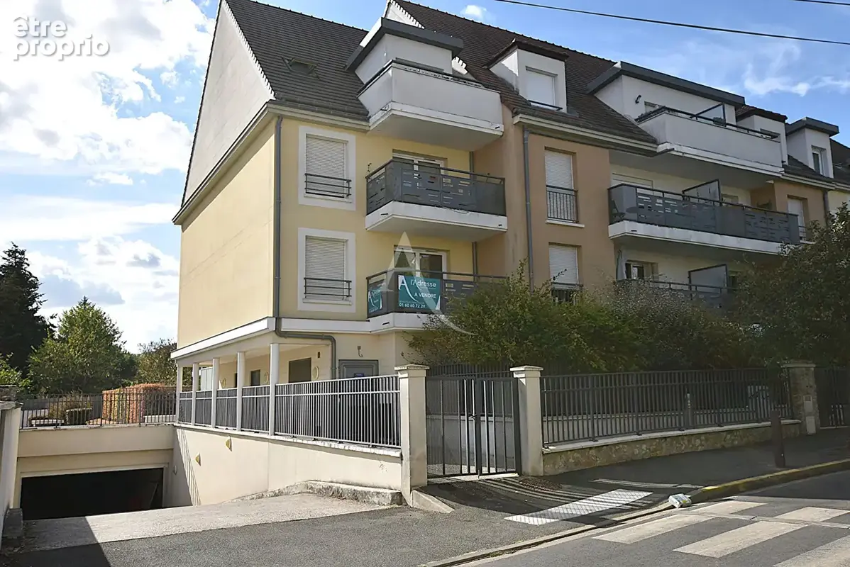 Appartement à MONTLHERY