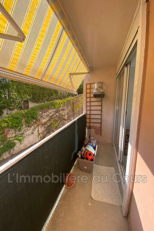 Appartement 77 m² à Martigues  - photo 4