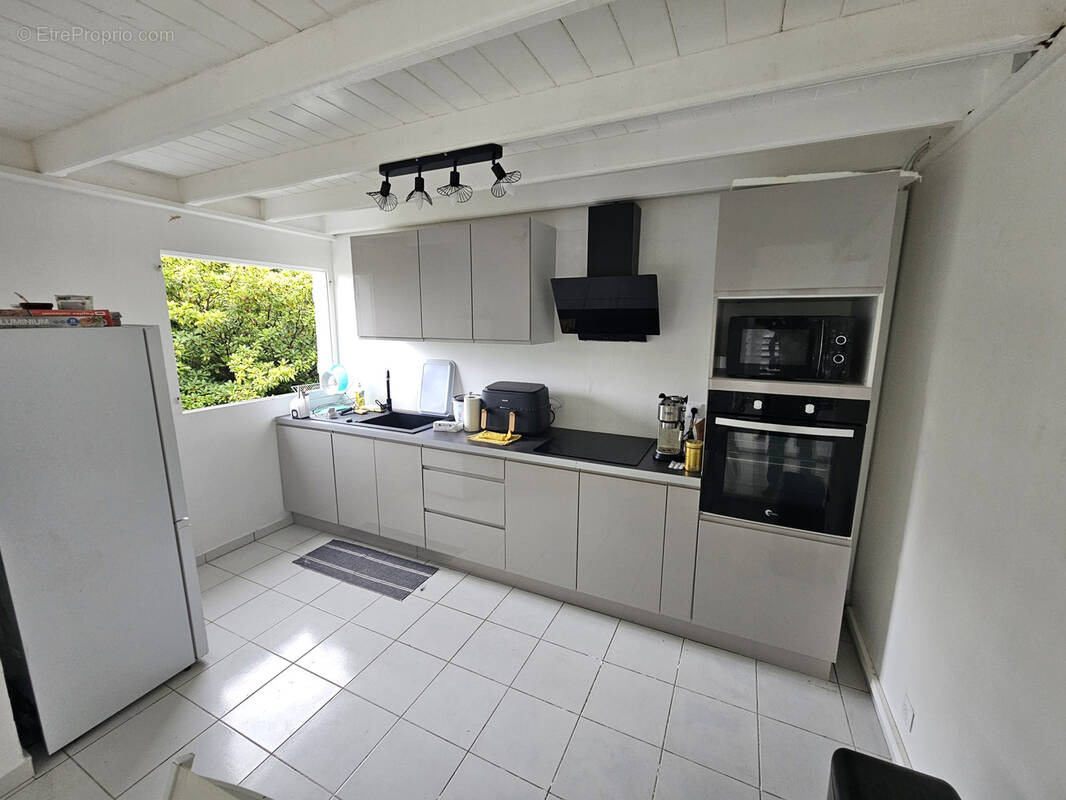 Maison à PETIT-BOURG