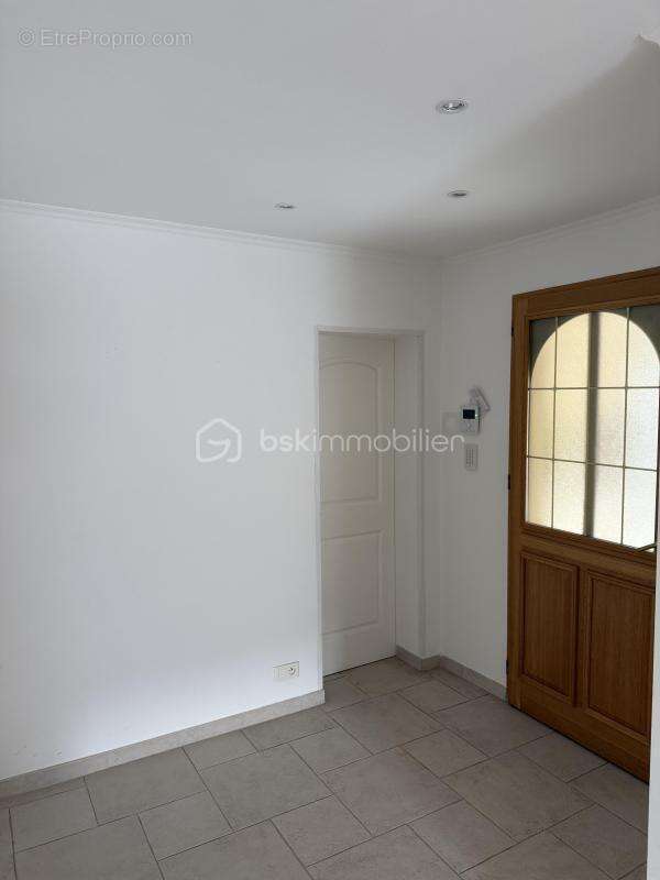 Maison à CHATEAUNEUF-LES-MARTIGUES