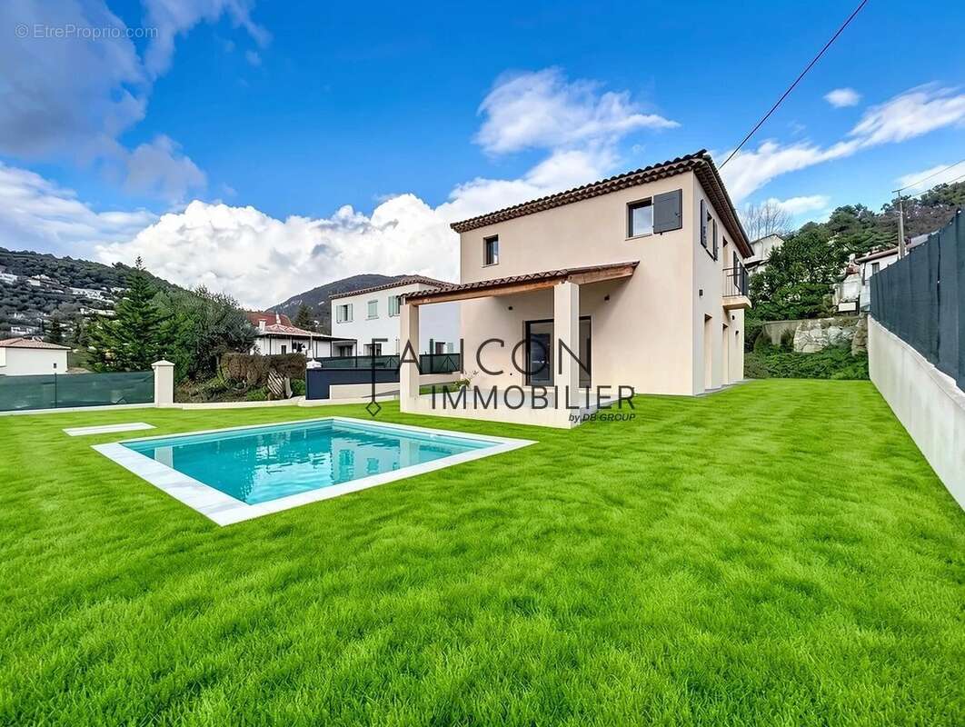 Maison à TOURRETTE-LEVENS