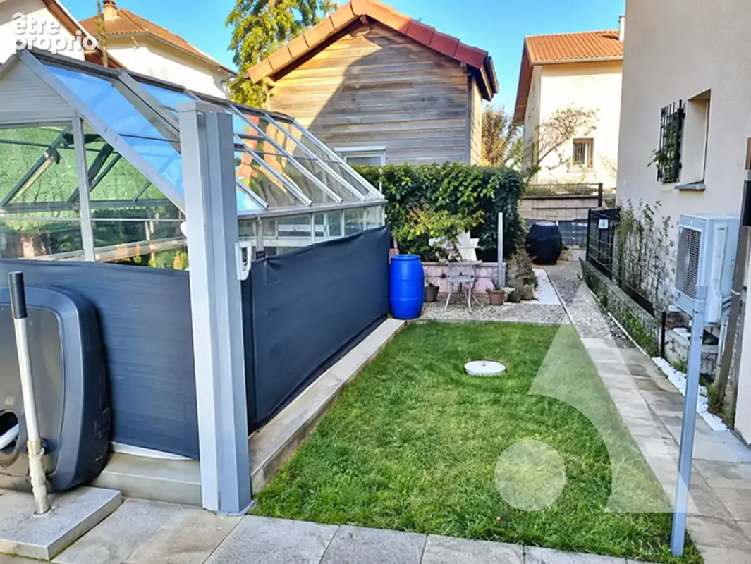 GEX - Maison - 4 chambres - 129.48 m2 - Jardin 480 m² - Piscine - photo 16