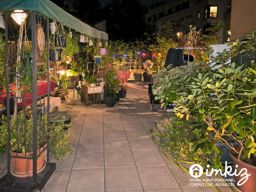 Appartement à PARIS-19E