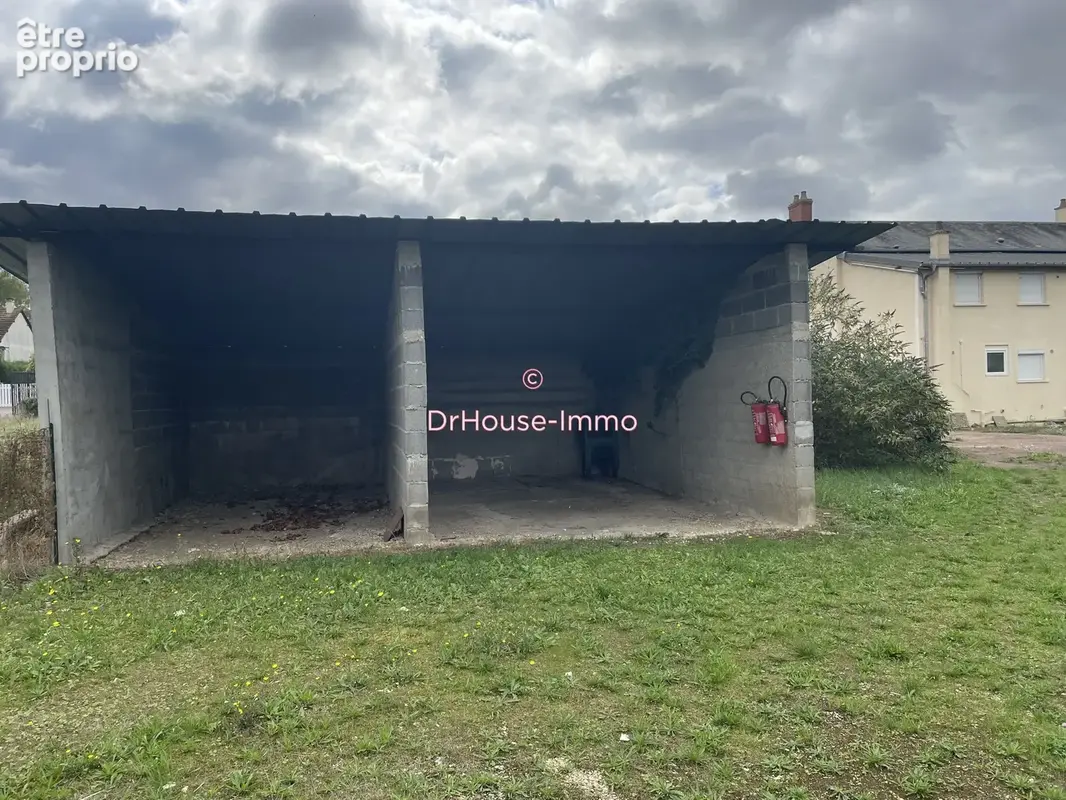 Maison 8 pièces 198 m² à vendre à Avord (18520) - photo 5