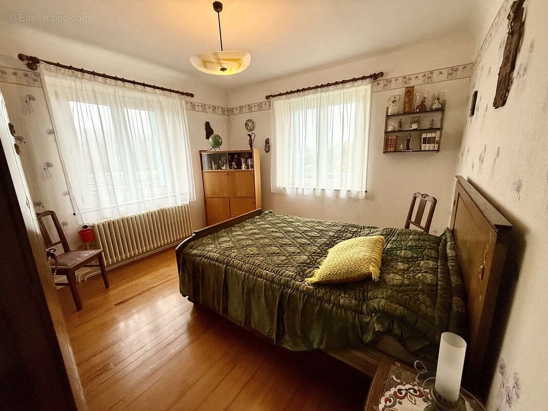 Maison à EPIEZ-SUR-CHIERS