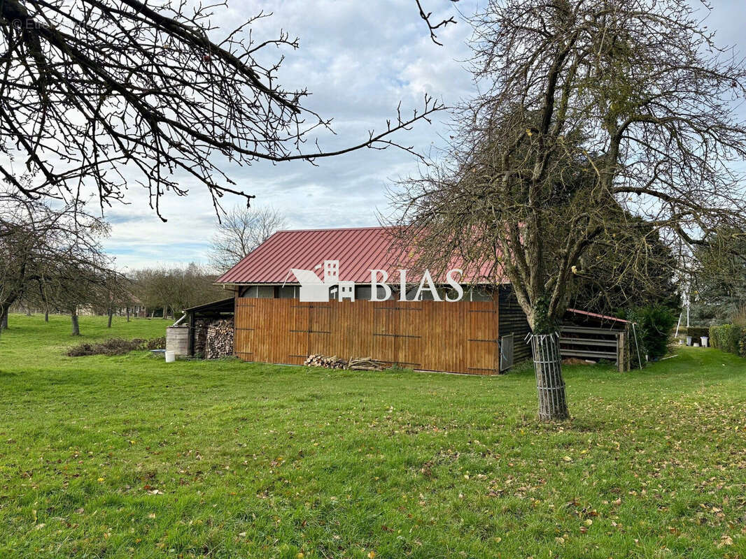 Maison à BOURG-ACHARD