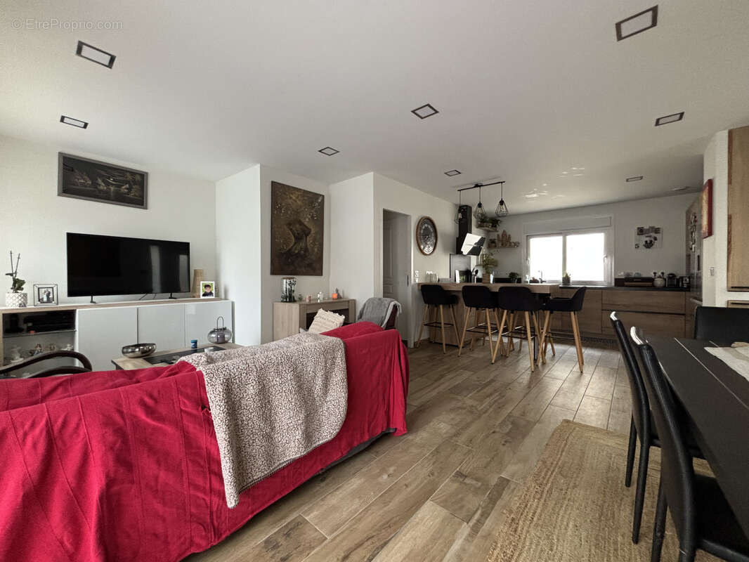 Maison à PONTCHARRA-SUR-TURDINE