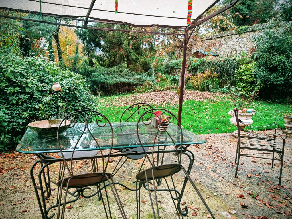 Maison à THURY-HARCOURT