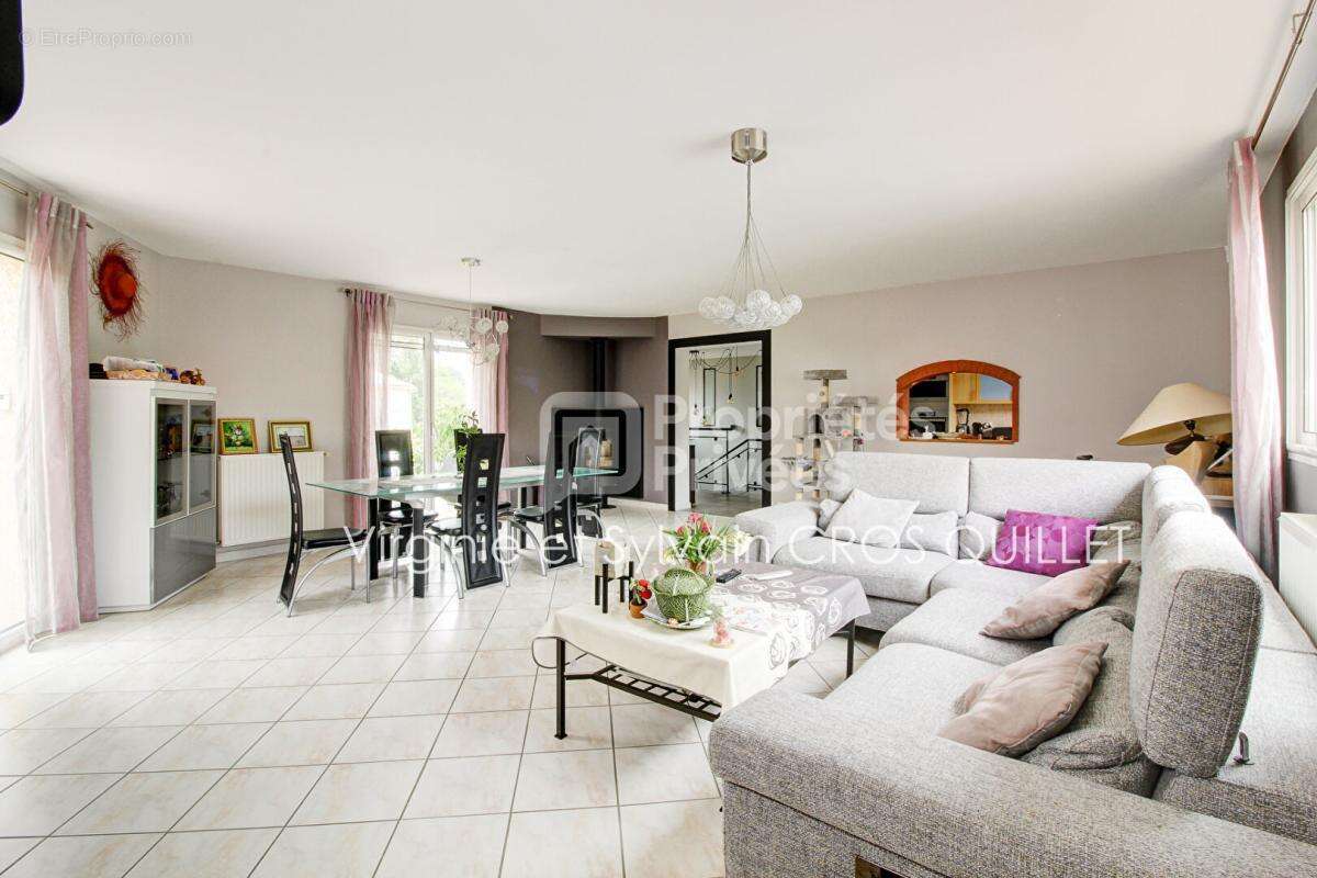 Maison Montastruc La Conseillere 144 m2 + GRAND GARAGE 91 m² - photo 4